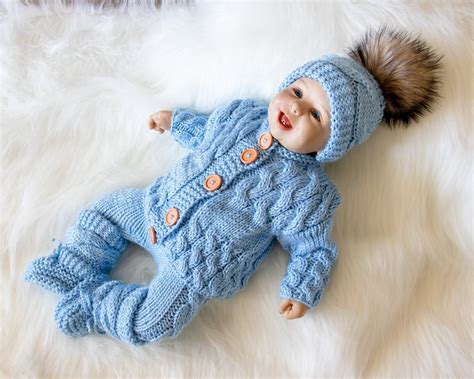 0 3 month baby outfits.